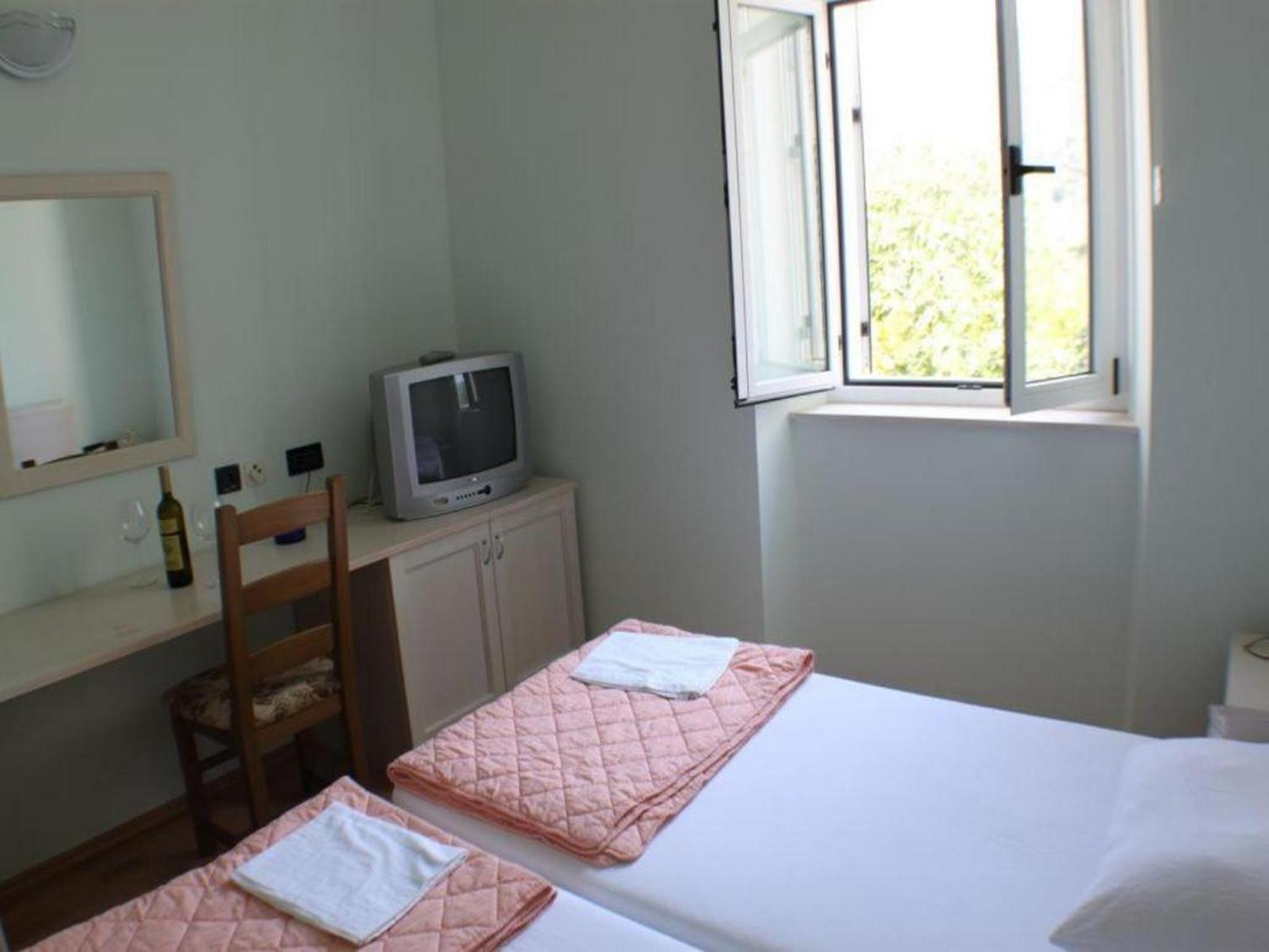 Guesthouse Aurora Trpanj Extérieur photo